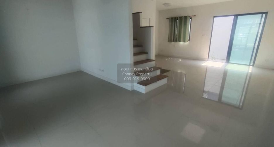 For sale 3 ベッドルーム townhouse in Khlong Luang, Pathum Thani