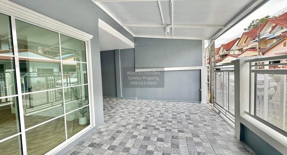 For sale 4 bedrooms townhouse in Thanyaburi, Pathum Thani