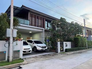 Casa en venta de 4 habitaciones en Mueang Pathum Thani, Pathum Thani