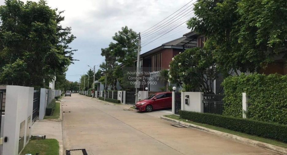 出售 4 卧室 独立屋 在 Mueang Pathum Thani, Pathum Thani