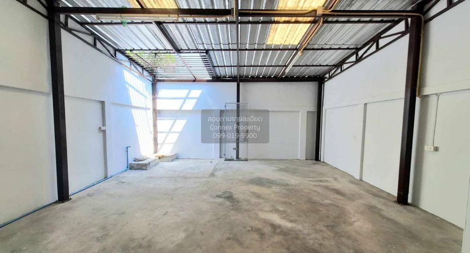 For sale 3 ベッドルーム townhouse in Bang Kruai, Nonthaburi