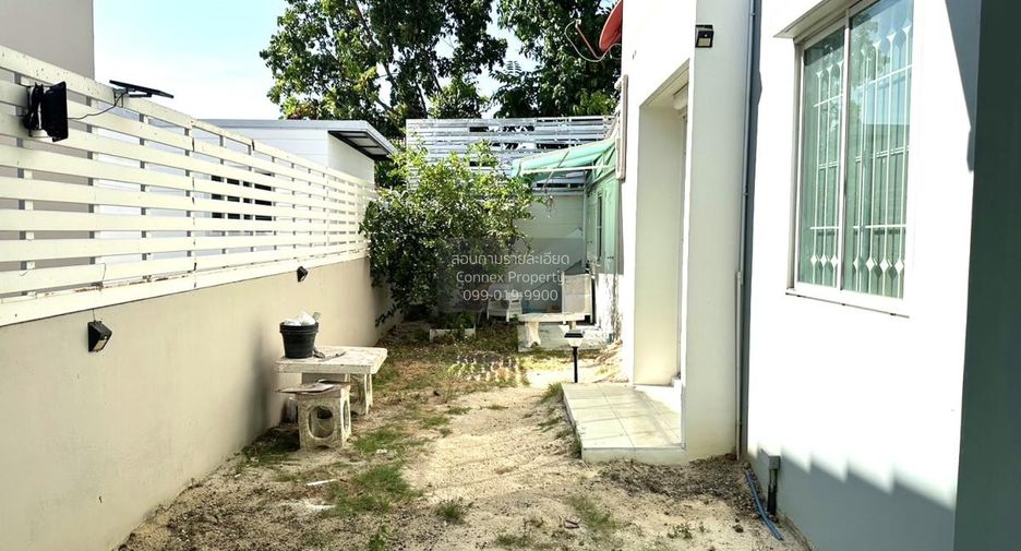 For sale 4 bedrooms house in Pak Kret, Nonthaburi