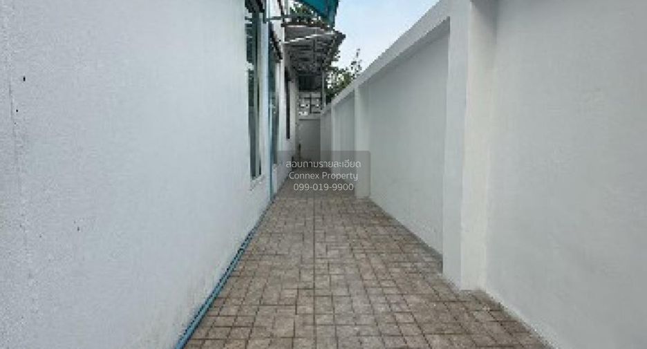 For sale 2 bedrooms townhouse in Pak Kret, Nonthaburi