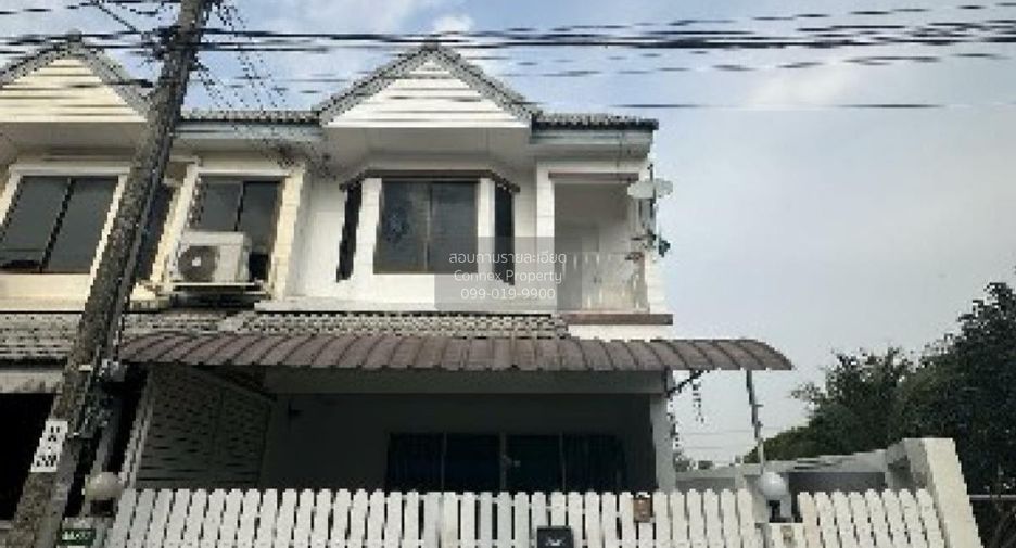 For sale 2 bedrooms townhouse in Pak Kret, Nonthaburi