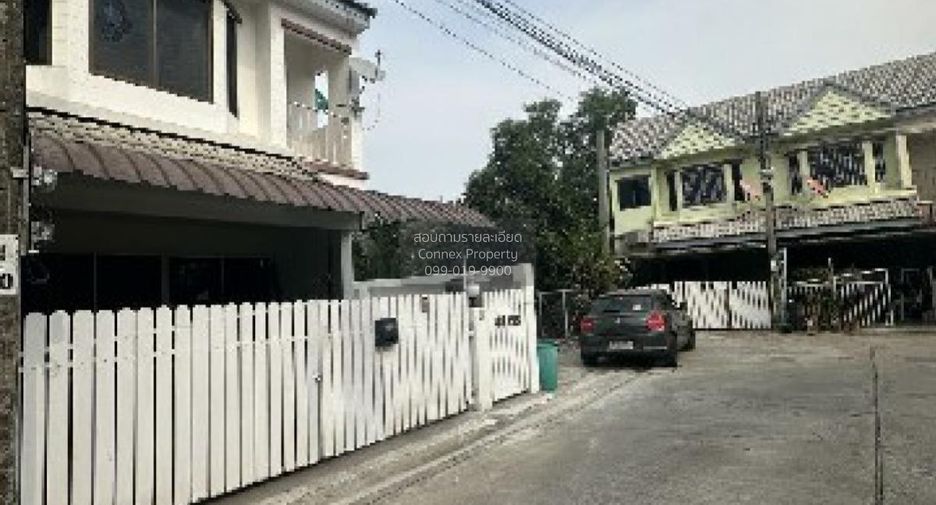 For sale 2 bedrooms townhouse in Pak Kret, Nonthaburi