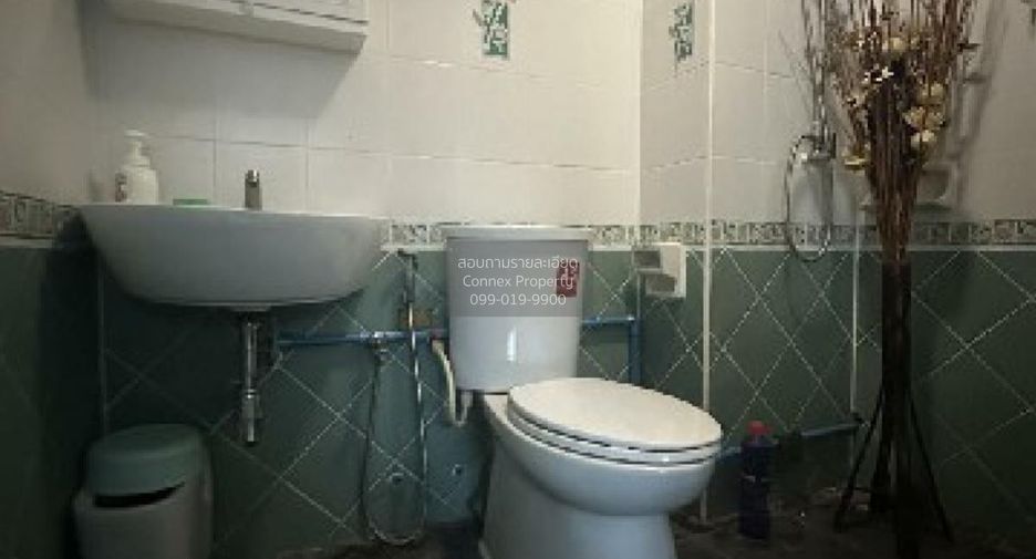 For sale 2 bedrooms townhouse in Pak Kret, Nonthaburi