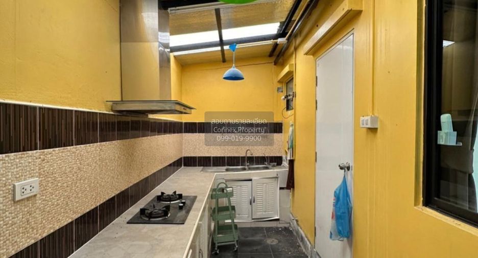 For sale 3 bedrooms townhouse in Mueang Nonthaburi, Nonthaburi