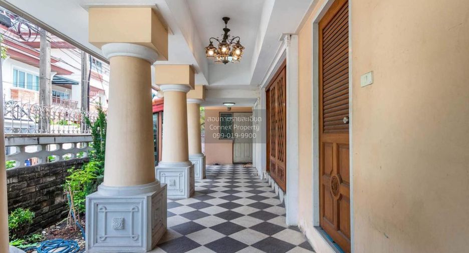 Casa en venta de 4 habitaciones en Bang Khen, Bangkok