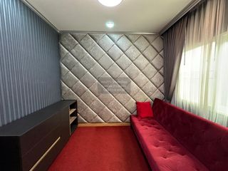 For sale 4 bedrooms townhouse in Mueang Samut Sakhon, Samut Sakhon