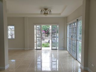 For sale 3 bedrooms house in Mueang Nonthaburi, Nonthaburi