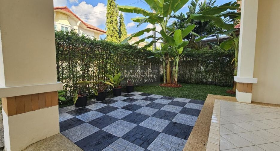 For sale 3 bedrooms house in Mueang Nonthaburi, Nonthaburi