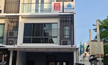 ขาย 3 ห้องนอน ทาวน์เฮ้าส์ ใน ลาดพร้าว, กรุงเทพฯ