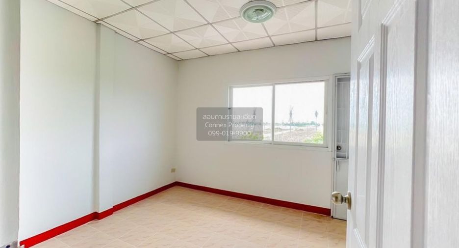 For sale 2 bedrooms townhouse in Sai Noi, Nonthaburi