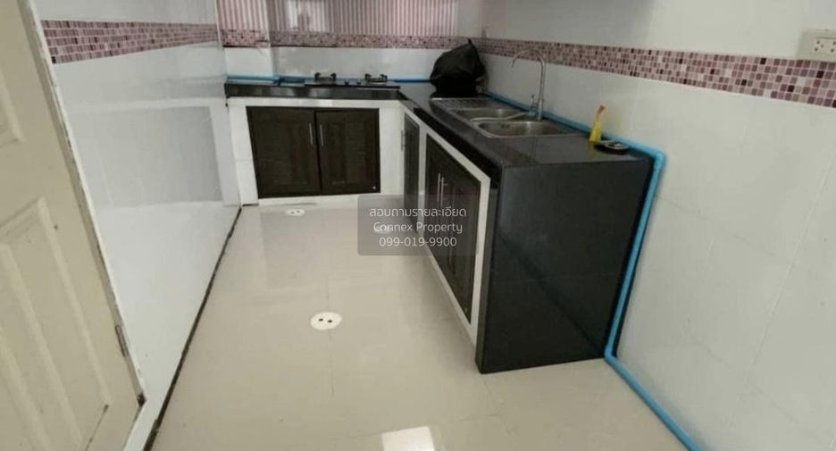 For sale 3 bedrooms townhouse in Lam Luk Ka, Pathum Thani