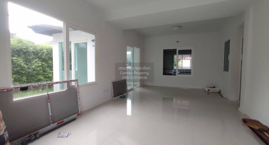 For sale 3 bedrooms house in Bang Khun Thian, Bangkok