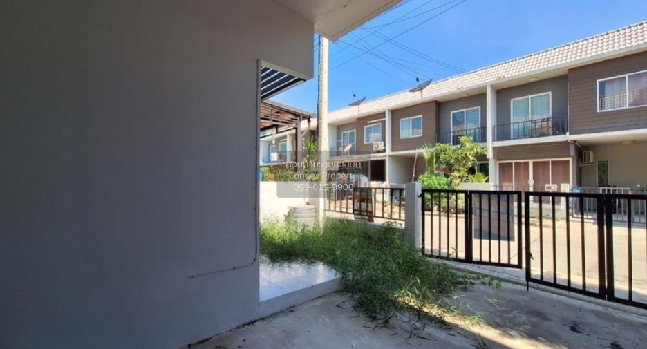 For sale 3 bedrooms townhouse in Sai Noi, Nonthaburi