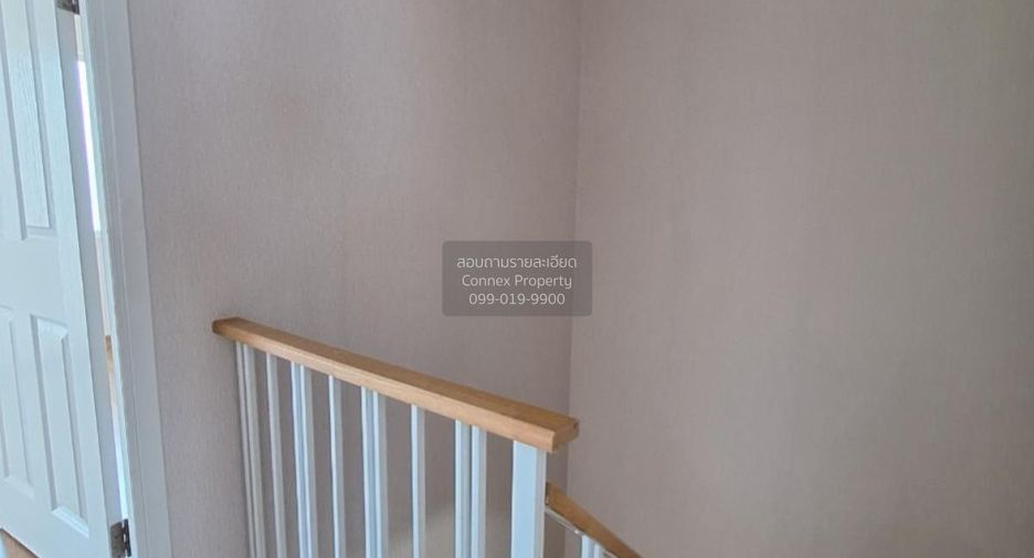 For sale 3 bedrooms townhouse in Sai Noi, Nonthaburi