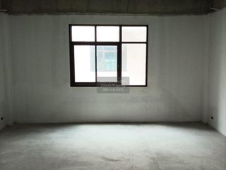 Local comercial en venta de 3 habitaciones en Wang Thonglang, Bangkok