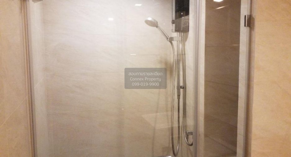 À vendre 1 chambre condo à Phra Khanong, Bangkok