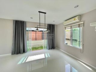 For sale 3 bedrooms house in Mueang Samut Sakhon, Samut Sakhon