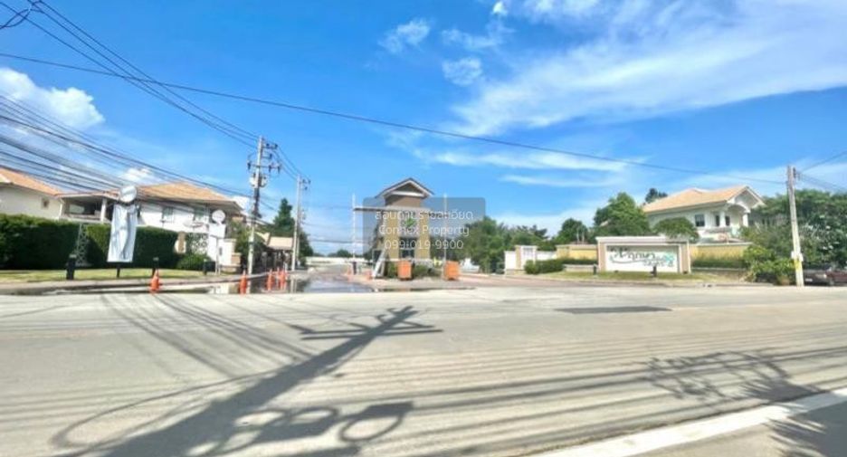 For sale 3 bedrooms house in Mueang Samut Sakhon, Samut Sakhon