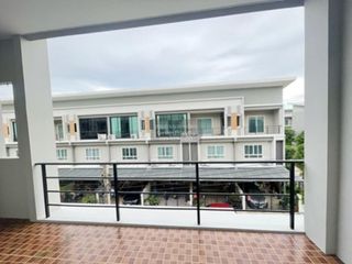 For sale 3 bedrooms townhouse in Bang Bua Thong, Nonthaburi