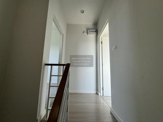 À vendre 3 chambres maison de ville à Krathum Baen, Samut Sakhon