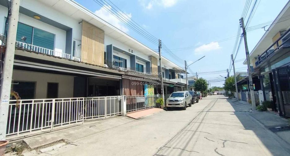 For sale 3 bedrooms townhouse in Bang Pa-in, Phra Nakhon Si Ayutthaya