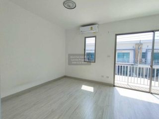 For sale 3 bedrooms townhouse in Bang Pa-in, Phra Nakhon Si Ayutthaya