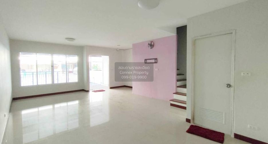 For sale 2 bedrooms townhouse in Mueang Saraburi, Saraburi
