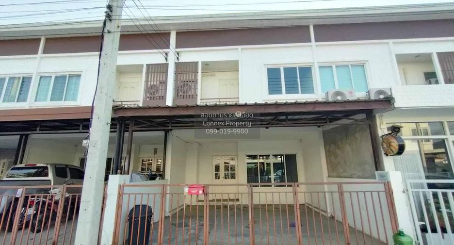 For sale 2 bedrooms townhouse in Mueang Saraburi, Saraburi