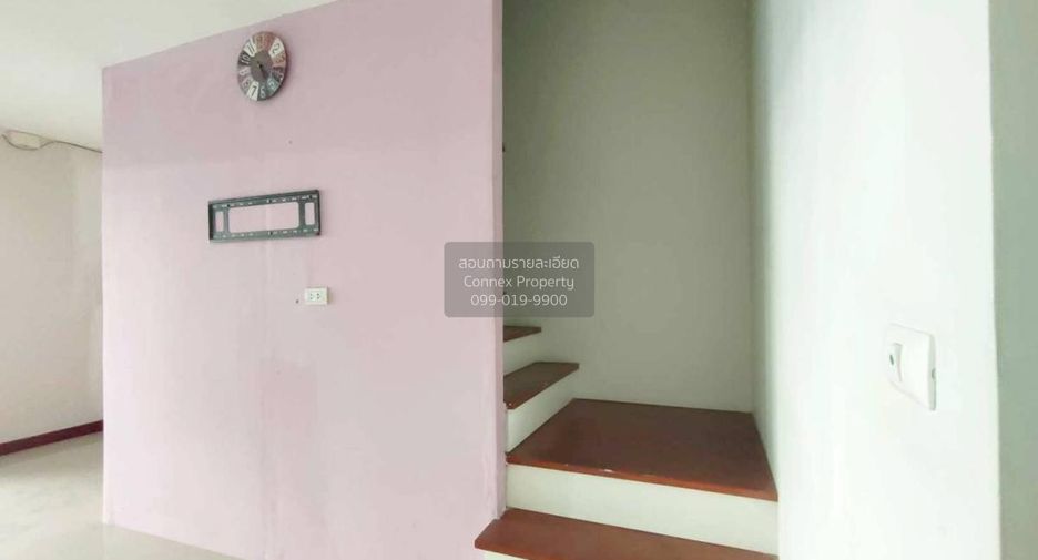 For sale 2 bedrooms townhouse in Mueang Saraburi, Saraburi