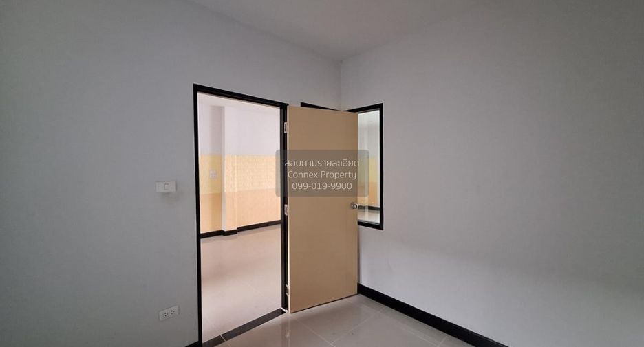 Reihenhaus zum Kauf mit 4 Zimmer in Nong Chok, Bangkok
