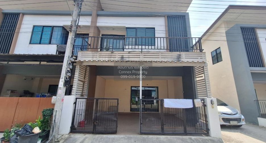 Reihenhaus zum Kauf mit 4 Zimmer in Nong Chok, Bangkok
