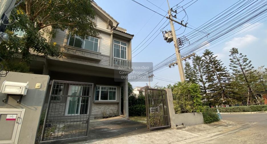 Casa adosada en venta de 2 habitaciones en Khlong Luang, Pathum Thani