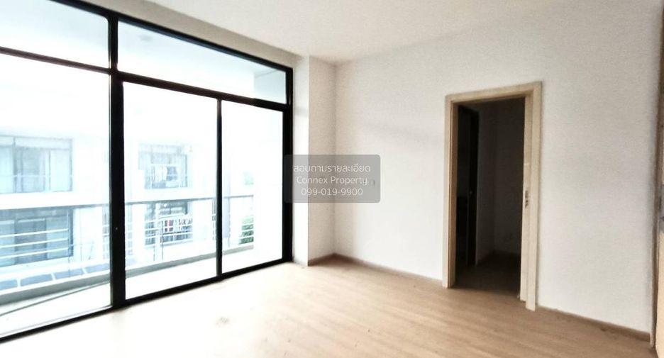 For sale 3 bedrooms townhouse in Mueang Nonthaburi, Nonthaburi