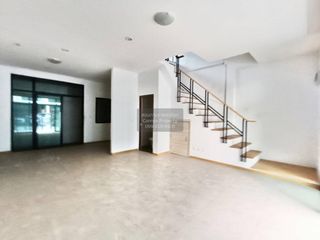 For sale 3 bedrooms townhouse in Mueang Nonthaburi, Nonthaburi
