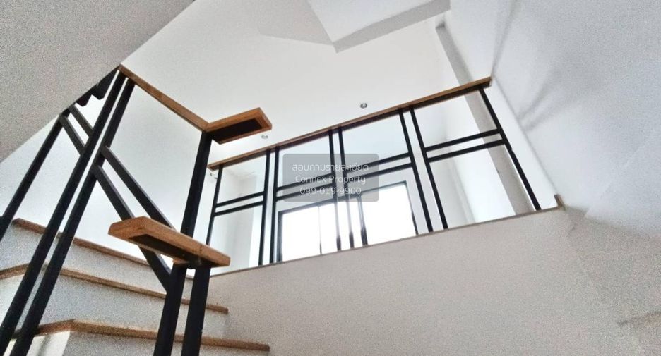 For sale 3 bedrooms townhouse in Mueang Nonthaburi, Nonthaburi
