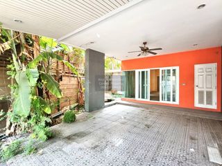 For sale 4 bedrooms townhouse in Mueang Nonthaburi, Nonthaburi