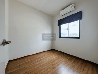 Продажа 3 спальни таунхаус в Сапхан Сунг, Бангкок