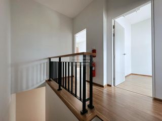 Продажа 3 спальни таунхаус в Сапхан Сунг, Бангкок