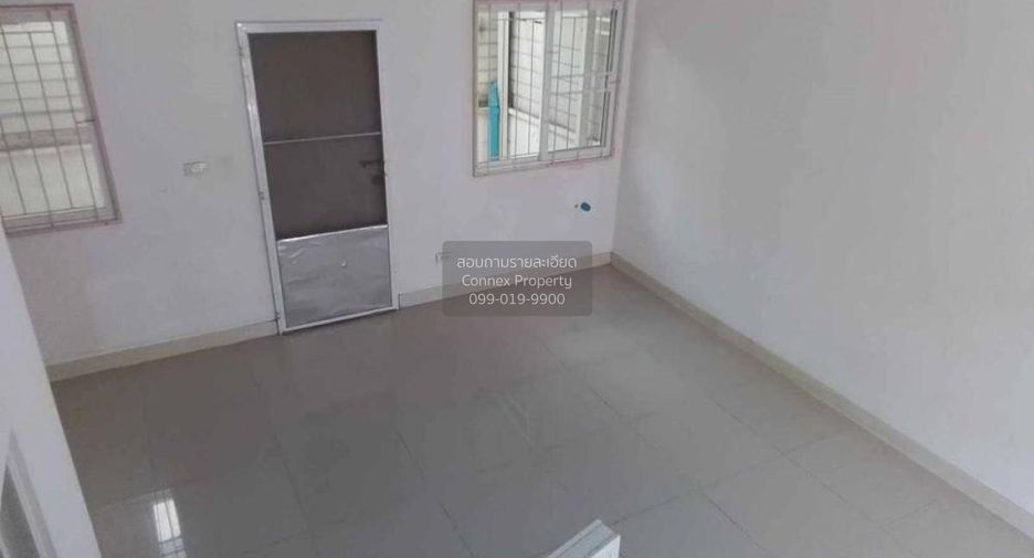 Reihenhaus zum Kauf mit 3 Zimmer in Phra Pradaeng, Samut Prakan
