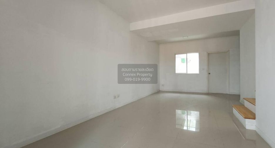 For sale 3 ベッドルーム townhouse in Bang Kruai, Nonthaburi