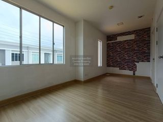 For sale 3 ベッドルーム townhouse in Bang Kruai, Nonthaburi