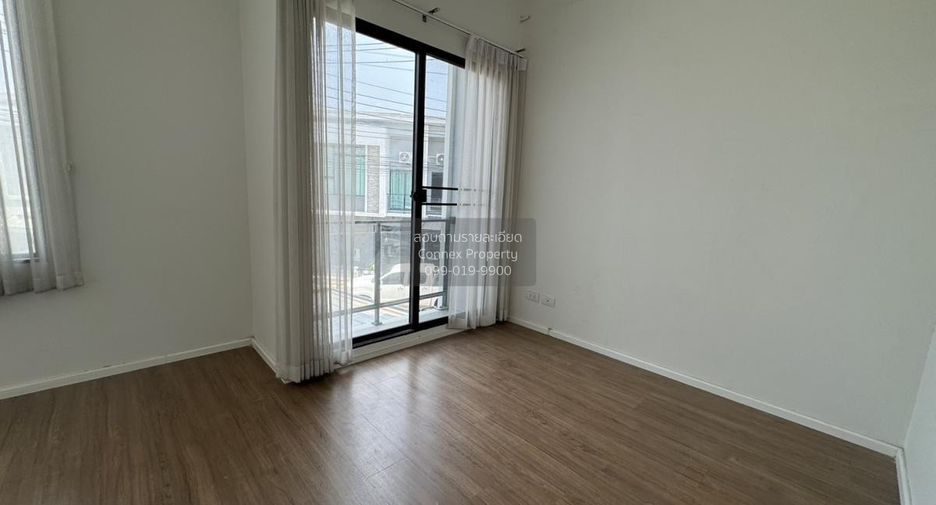 For sale 3 bedrooms townhouse in Bang Kruai, Nonthaburi