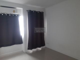 Casa adosada en venta de 3 habitaciones en Khlong Luang, Pathum Thani