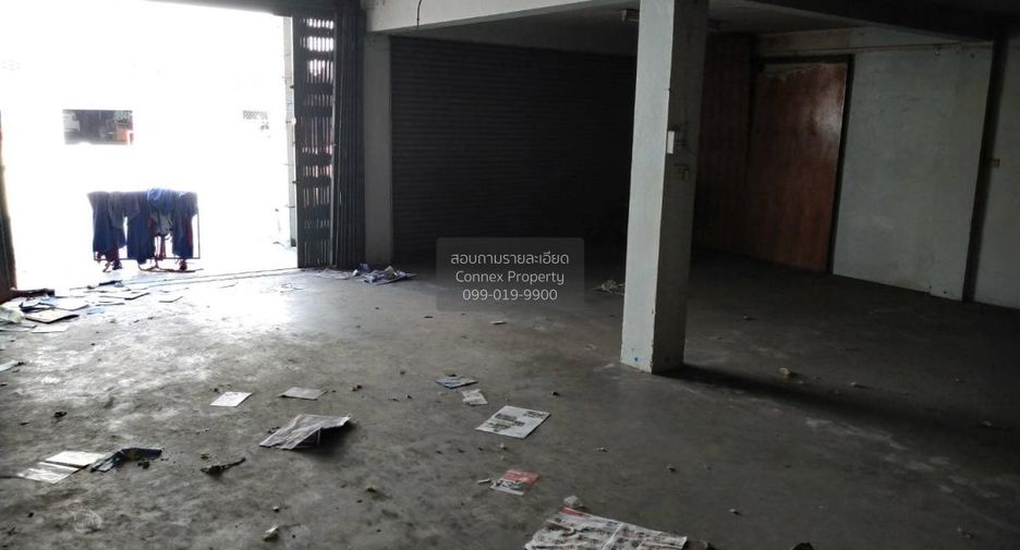 À vendre 4 chambres local commercial à Bangkok Noi, Bangkok