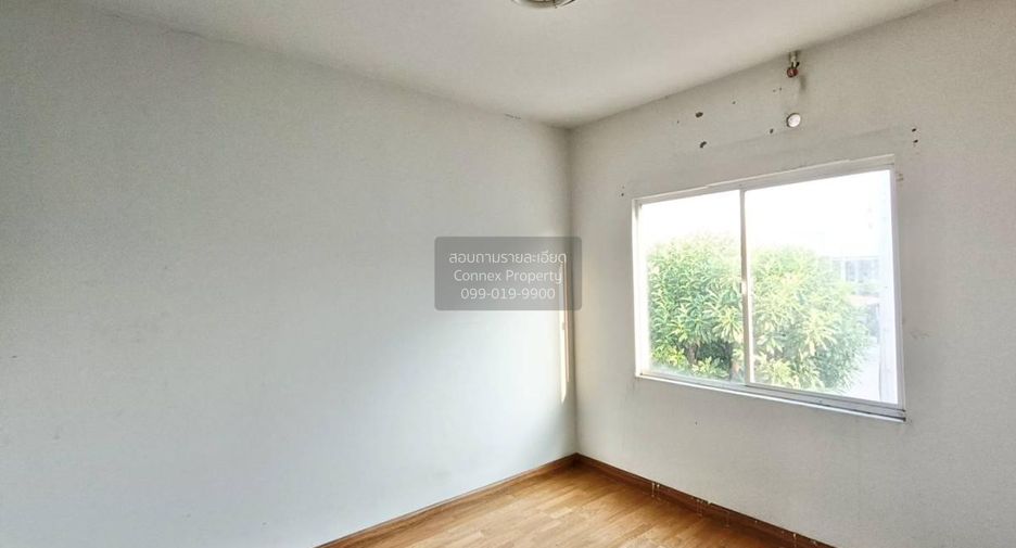 For sale 3 bedrooms townhouse in Lam Luk Ka, Pathum Thani