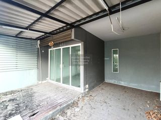 For sale 3 bedrooms townhouse in Lam Luk Ka, Pathum Thani