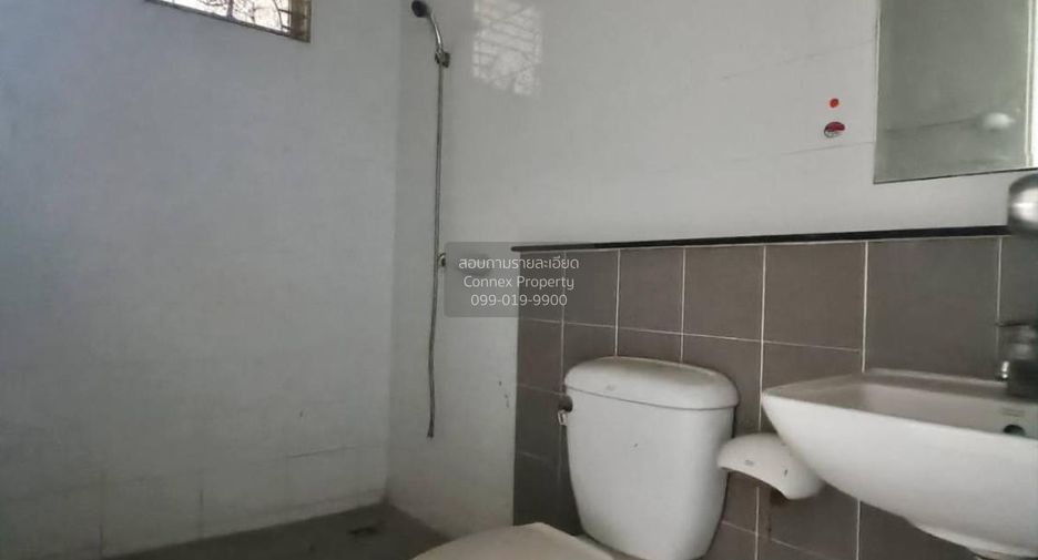 For sale 3 bedrooms townhouse in Lam Luk Ka, Pathum Thani